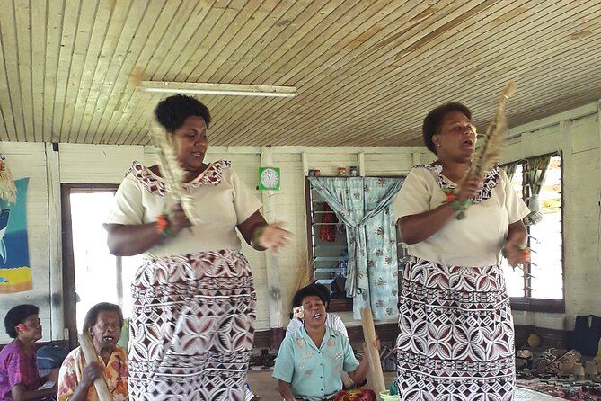 Coral Coast Sightseeing & Pottery Village Tour - Leaving Nadi for Sigatoka’s Salad Bowl