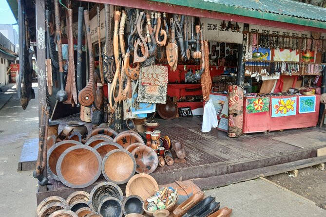 Discover Nadi with Sabeto Hotspring and Mudpool Tour - Markets show Nadi at street level