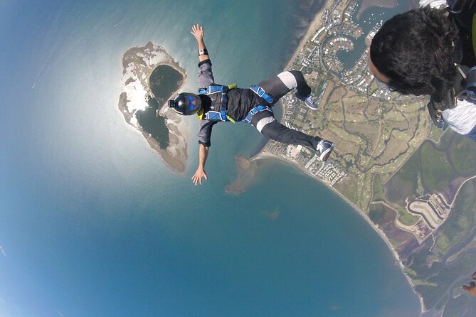 Extreme 12000ft Tandem Jump (45 seconds free fall) - How much value do you get for $611?