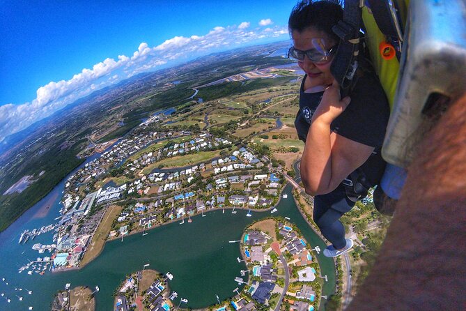 Extreme 12000ft Tandem Jump (45 seconds free fall) - Transfers, meeting point, and group size