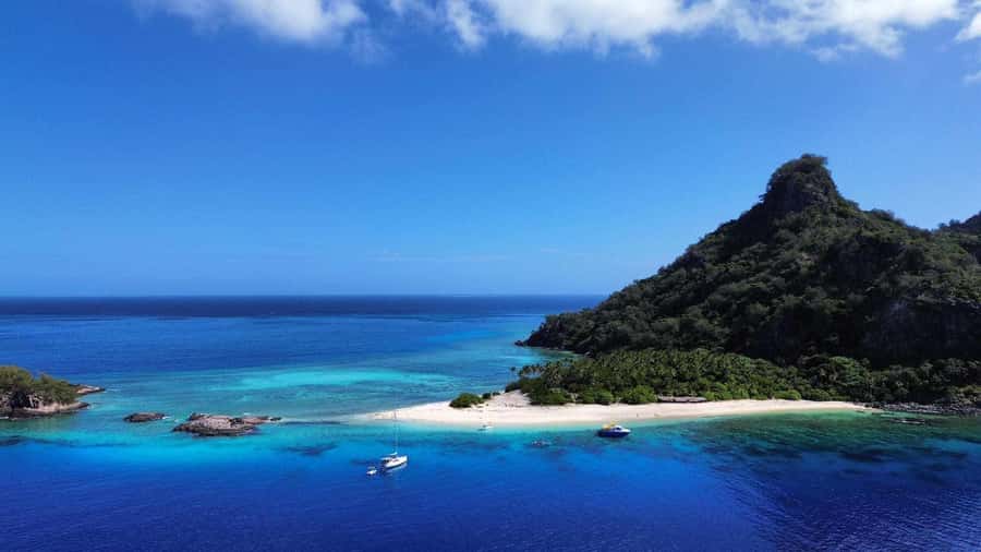 Fiji: Authentic Fijian Day Cruise by Boat - Snorkeling, swimming, and the crew’s role