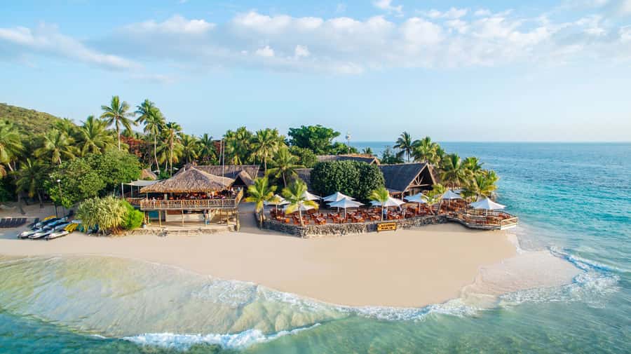 Fiji: Castaway Island Resort Day Cruise with Lunch - Pools, bars, and optional resort extras