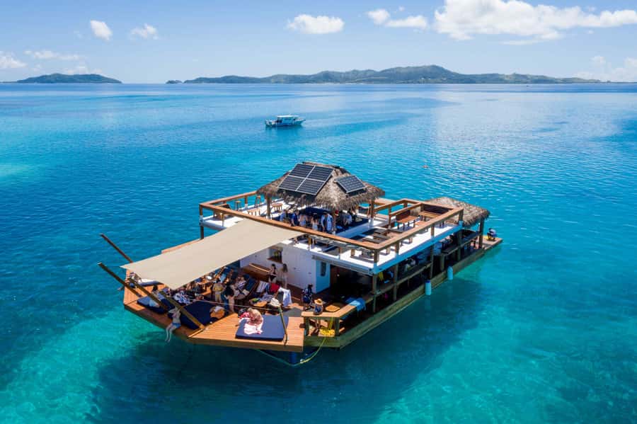 Fiji: Cloud 9 Floating Bar and Pizzeria Day Trip - Music, DJs, and the social side of the day