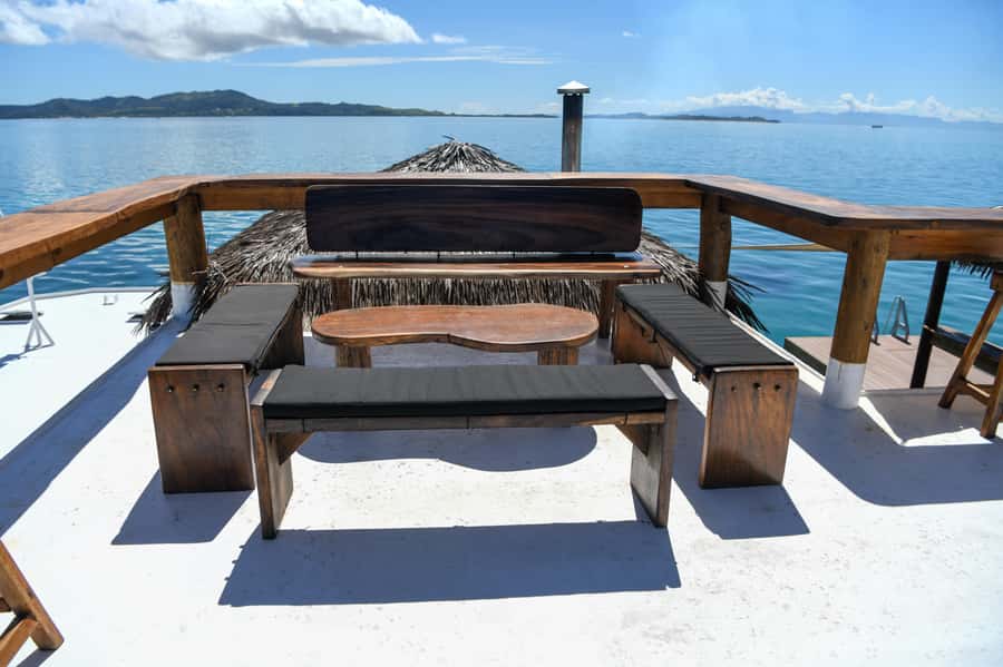 Fiji: Cloud 9 Floating Bar and Pizzeria Day Trip - Who gets the most value from this floating day