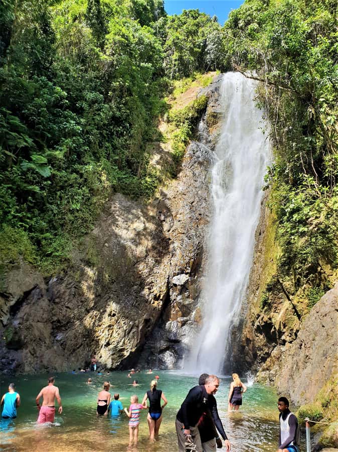 Fiji: River Tubing Adventure with Lunch - A respectful visit to a remote Fijian village