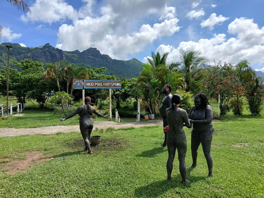 Fiji: Tifajek Mud Pool & Hotspring Tours & Tickets - The optional Fijian massage