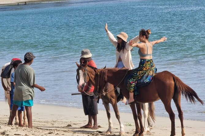 Fijian pottery crafting Village Experience & Natadola Beach Tour - The drive from Nadi to the Coral Coast