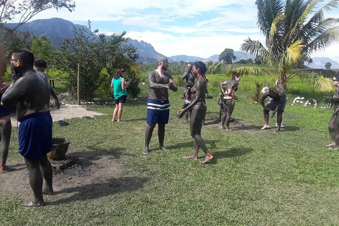 Full Day Discover Nadi Tour ( From Sigatoka Coral coast Hotels ) - The long road from Sigatoka changes the value