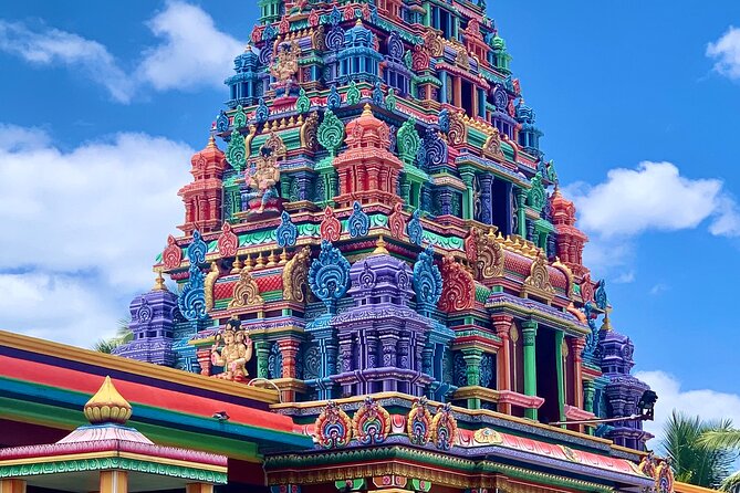 Half Day Nadi "Historical and Cultural Tour" with Village,Temple,Gardens&Markets - Viseisei Village: the most meaningful stop