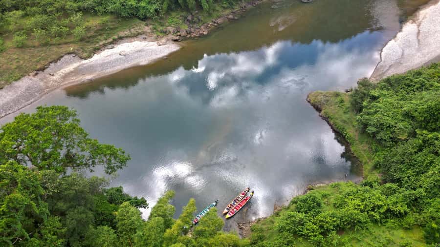 Jewel Of Fiji: Boat, Raft & Waterfall Culture Tour w/Lunch - Why the Navua River makes this trip special