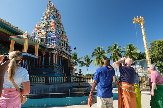Nadi Heritage Tour - The Sri Siva Subramaniya Swami Temple in 30 minutes