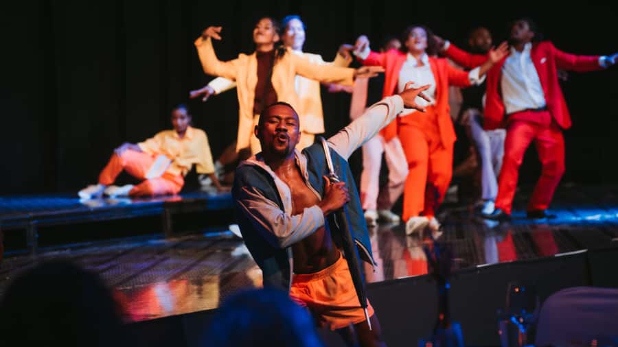 Nadi: VOU Evening Dinner and Show Experience - What the strongest praise tells you