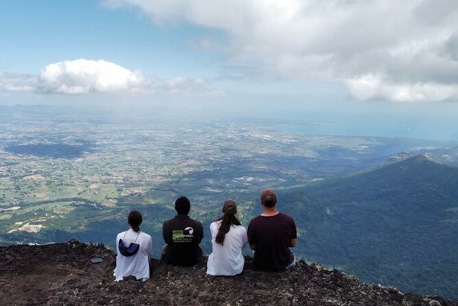 Private Mnt Batilamu Full Day Hike - Abaca Village and the Fijian family lunch