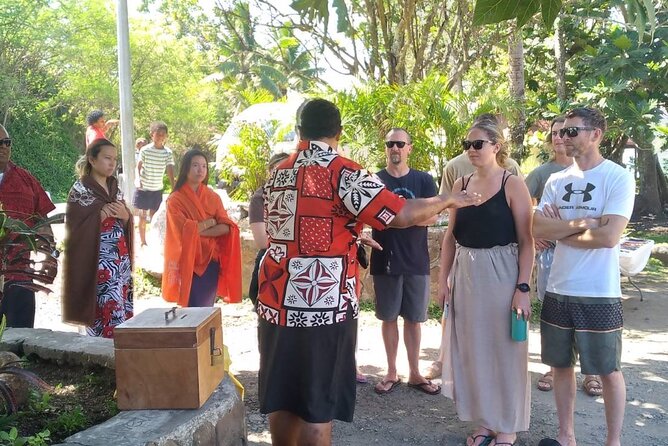 Private Tour :Best of Nadi - Nadi Produce Markets: fruit, color, and a practical local pause