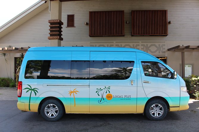 Private Transfer from Nadi Airport to Denarau Hotels/Double-Tree Fiji - The useful supermarket or bottle shop stop