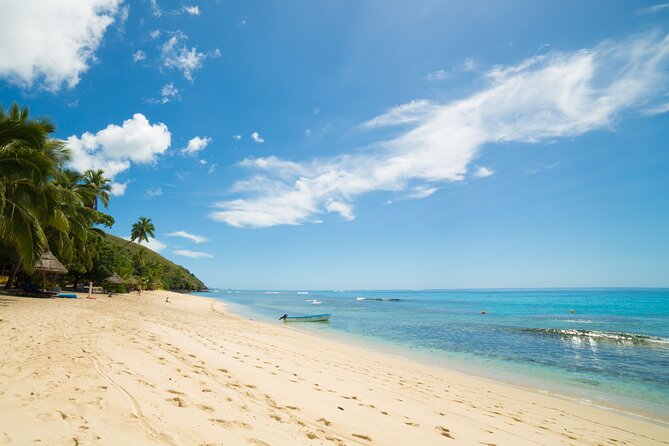 Yasawa Islands Explorer Cruise with Lunch - Snorkeling: good potential, uneven execution